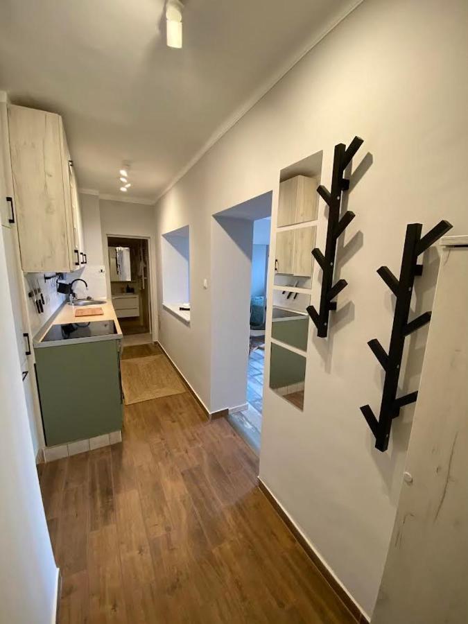 Chill Apartman Miskolc Bagian luar foto