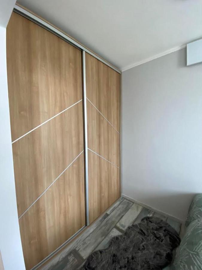 Chill Apartman Miskolc Bagian luar foto